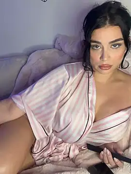 Snapshot of Celinaax chatting on May 2026 05:27:02 AM Celinaax online show from May 2026 05:27:02 AM