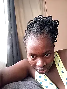 Snapshot of _cutemelania chatting on March 2025 08:48:01 AM cutemelania online show from March 2025 08:48:01 AM