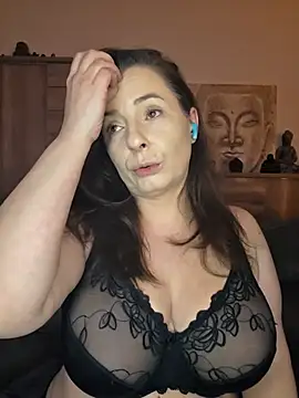 cristalines online show from January 2026 06:34:01 PM