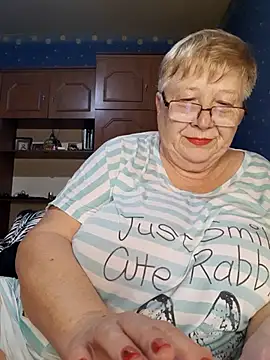 Lena Gaby online show from October 2025 04:05:01 AM