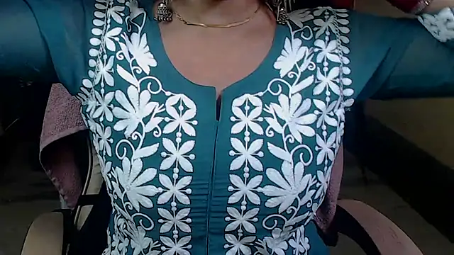 Naiaa-mylove online show from December 2024 06:40:01 AM