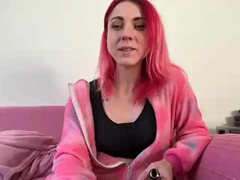 Snapshot of Nikky_Divine chatting on December 2024 02:30:01 PM Nikky Divine online show from December 2024 02:30:01 PM