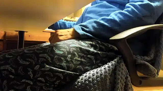 Snapshot of leccaleccafiga chatting on November 2025 07:51:02 PM leccaleccafiga online show from November 2025 07:51:02 PM