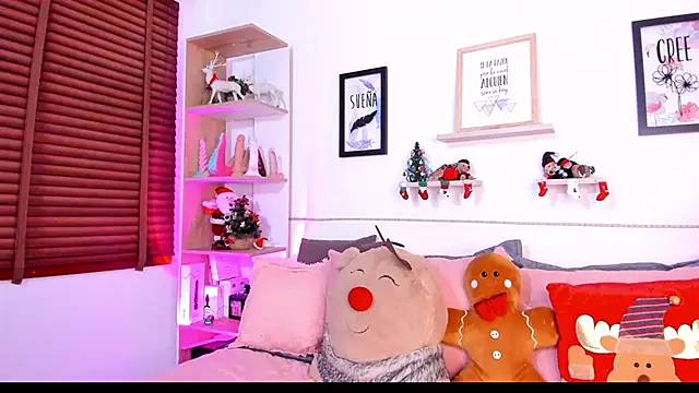 Snapshot of Nata_Villalobos chatting on December 2024 11:29:01 PM Nata Villalobos online show from December 2024 11:29:01 PM