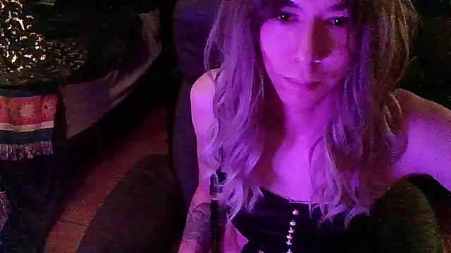 crystalxh online show from October 2025 08:00:02 AM