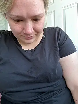PiggyRose online show from July 2026 02:25:02 PM