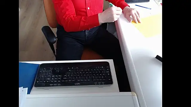 dutchpornking online show from May 2026 07:06:01 AM