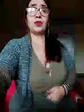 Chriss Tinaa online show from January 2025 11:00:01 AM