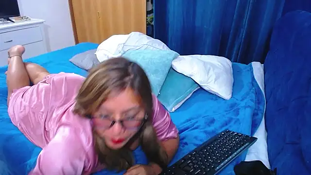 mondirty70 online show from April 2026 09:23:02 PM