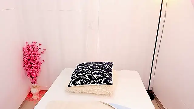 Snapshot of miss_alhy chatting on March 2025 02:12:01 PM miss alhy online show from March 2025 02:12:01 PM