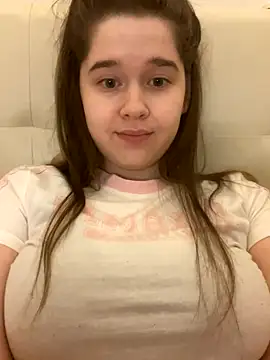 HornyGirlH online show from October 2025 10:40:02 PM