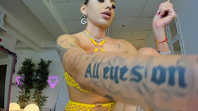 LisaAkira online show from December 2024 04:15:02 PM