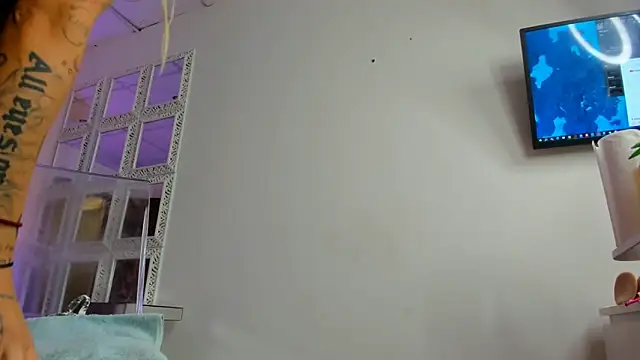 LisaAkira online show from January 2025 05:58:01 PM