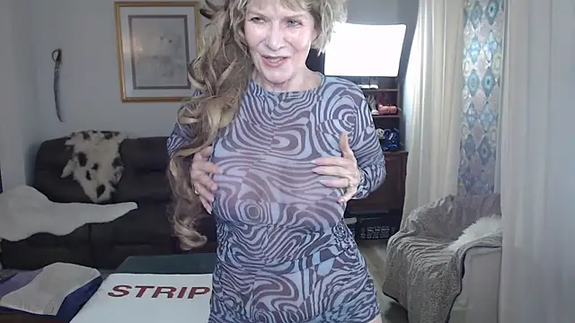 Snapshot of SindeeDix chatting on September 2025 02:06:02 PM SindeeDix online show from September 2025 02:06:02 PM