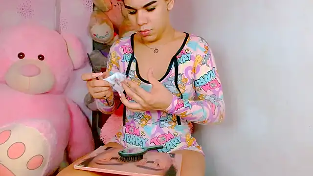 Snapshot of veronica_villalba chatting on December 2024 05:47:01 AM veronica villalba online show from December 2024 05:47:01 AM