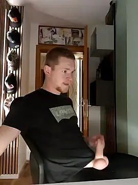 Snapshot of Playbunniboy chatting on January 2025 04:34:01 PM Playbunniboy online show from January 2025 04:34:01 PM