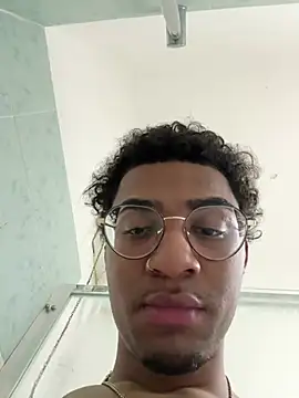 Snapshot of samuchoco21 chatting on February 2025 04:44:01 PM samuchoco21 online show from February 2025 04:44:01 PM