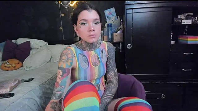 Lilmarieee online show from September 2025 08:23:01 PM