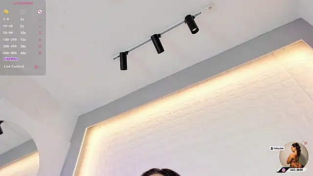 nataly clark  online show from March 2025 10:32:02 PM