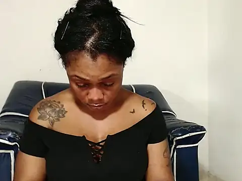 Snapshot of alexiaao9 chatting on March 2026 04:07:02 AM alexiaao9 online show from March 2026 04:07:02 AM