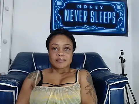 Snapshot of alexiaao9 chatting on May 2026 03:24:01 AM alexiaao9 online show from May 2026 03:24:01 AM