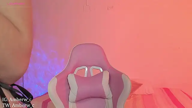 Snapshot of Ambeerouse chatting on February 2025 01:14:01 AM Ambeerouse online show from February 2025 01:14:01 AM