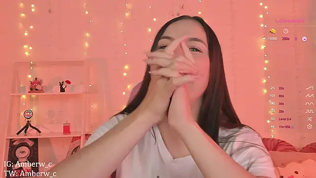 Snapshot of Ambeerouse chatting on March 2025 07:24:01 AM Ambeerouse online show from March 2025 07:24:01 AM