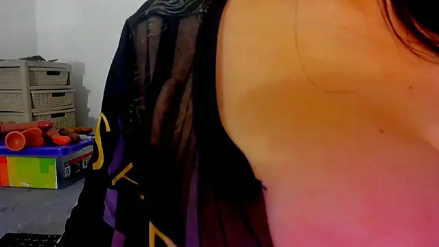 Conny hot3 online show from September 2025 06:34:01 AM