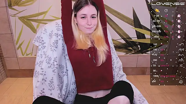 Snapshot of fleximona chatting on March 2025 06:05:02 AM fleximona online show from March 2025 06:05:02 AM