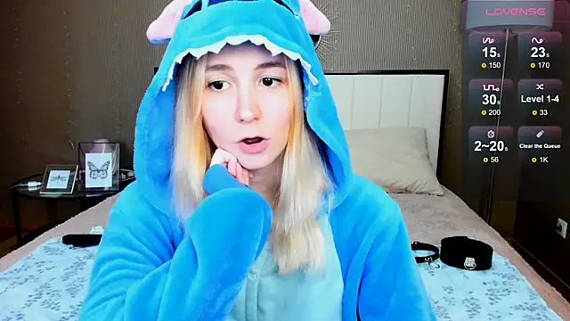 Snapshot of fleximona chatting on October 2025 10:01:01 AM fleximona online show from October 2025 10:01:01 AM