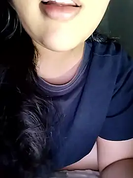 Annerae online show from January 2026 06:02:02 PM