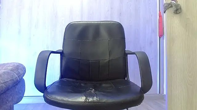 Meghan stonne  online show from March 2026 10:04:02 PM