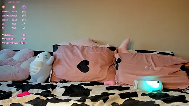 YaraAveiri online show from February 2025 02:10:02 PM