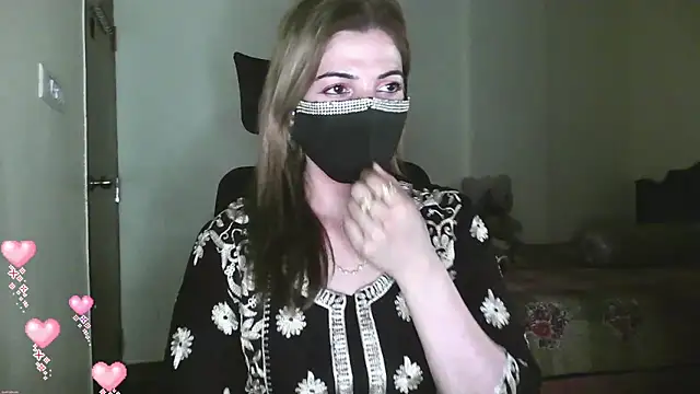 Cute Sonii online show from June 2026 01:38:02 PM
