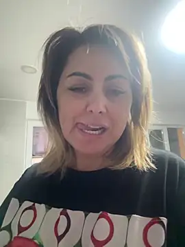 Emma roqueen online show from December 2024 12:41:02 PM