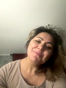 Emma roqueen online show from October 2025 08:51:02 PM