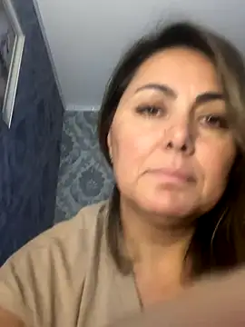 Emma roqueen online show from October 2025 11:27:01 PM