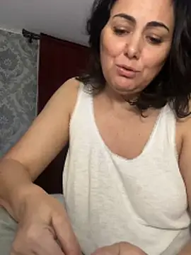 Emma roqueen online show from June 2026 09:26:01 PM