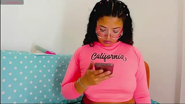 moana taylor online show from April 2026 11:44:01 AM