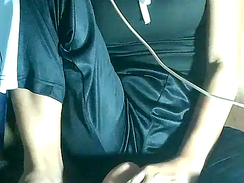 Snapshot of PinaySkinnyGirl chatting on November 2025 08:36:02 AM PinaySkinnyGirl online show from November 2025 08:36:02 AM