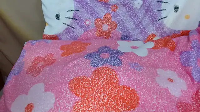 Kelly Dee102 online show from November 2025 07:48:02 PM