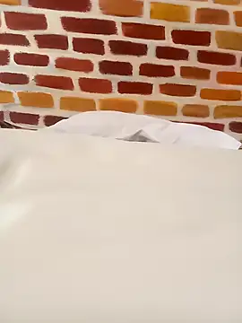 Xsex7 online show from September 2025 04:12:02 PM