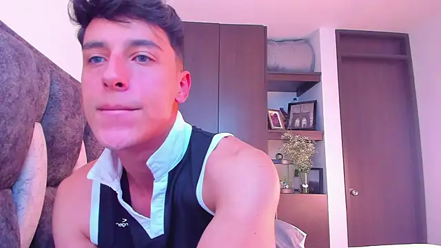 Snapshot of I_Gabriel chatting on December 2024 06:31:01 PM I Gabriel online show from December 2024 06:31:01 PM