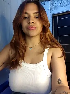 Snapshot of SexyFriends_ chatting on February 2026 02:12:02 AM SexyFriends online show from February 2026 02:12:02 AM