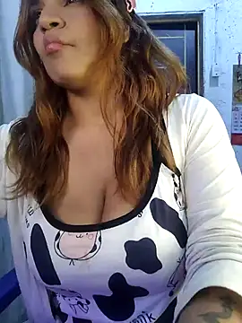 Snapshot of SexyFriends_ chatting on March 2026 02:17:02 AM SexyFriends online show from March 2026 02:17:02 AM