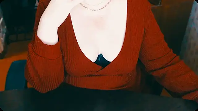 Snapshot of AlisaHot55 chatting on December 2024 10:05:02 AM AlisaHot55 online show from December 2024 10:05:02 AM