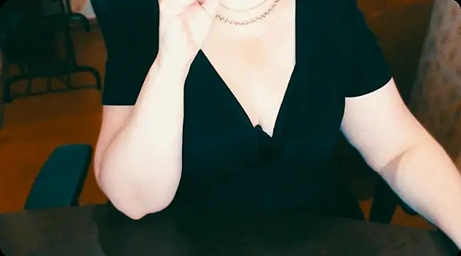 Snapshot of AlisaHot55 chatting on February 2025 10:59:01 AM AlisaHot55 online show from February 2025 10:59:01 AM