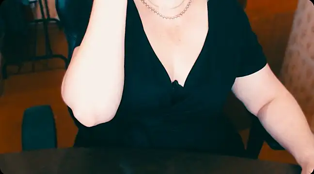 Snapshot of AlisaHot55 chatting on February 2025 10:07:02 AM AlisaHot55 online show from February 2025 10:07:02 AM