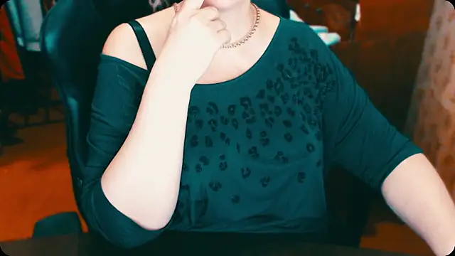 Snapshot of AlisaHot55 chatting on March 2025 04:07:02 PM AlisaHot55 online show from March 2025 04:07:02 PM