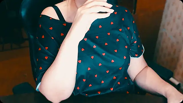 Snapshot of AlisaHot55 chatting on September 2025 12:50:01 PM AlisaHot55 online show from September 2025 12:50:01 PM